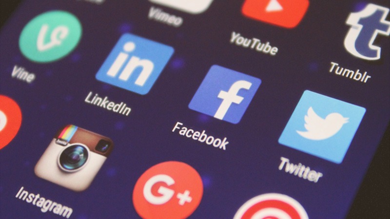 social network-AM Design